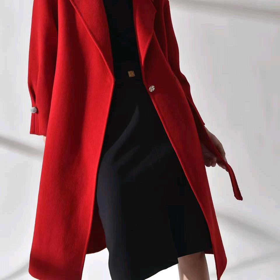 卡佩诺服装仓储店环环