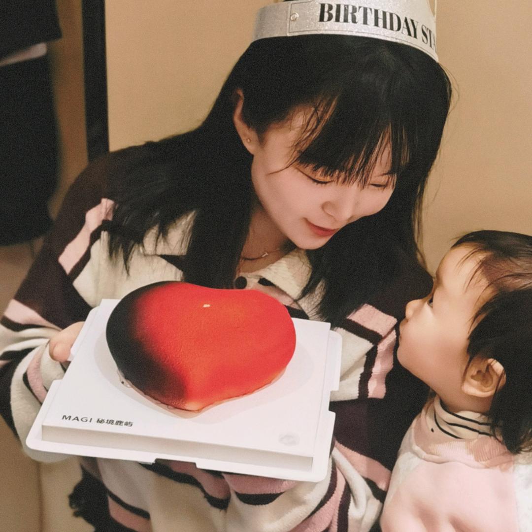 十月麻麻👧🏻Lydia