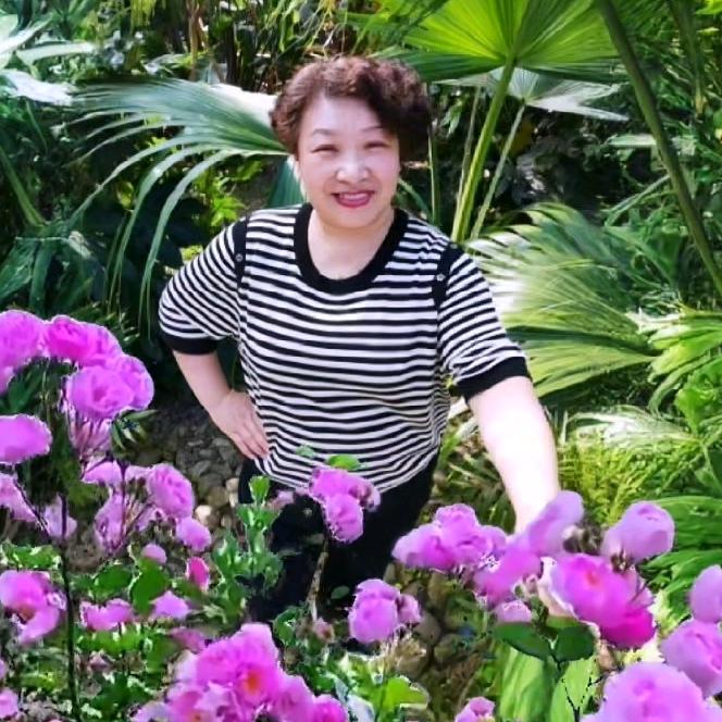 阿芳