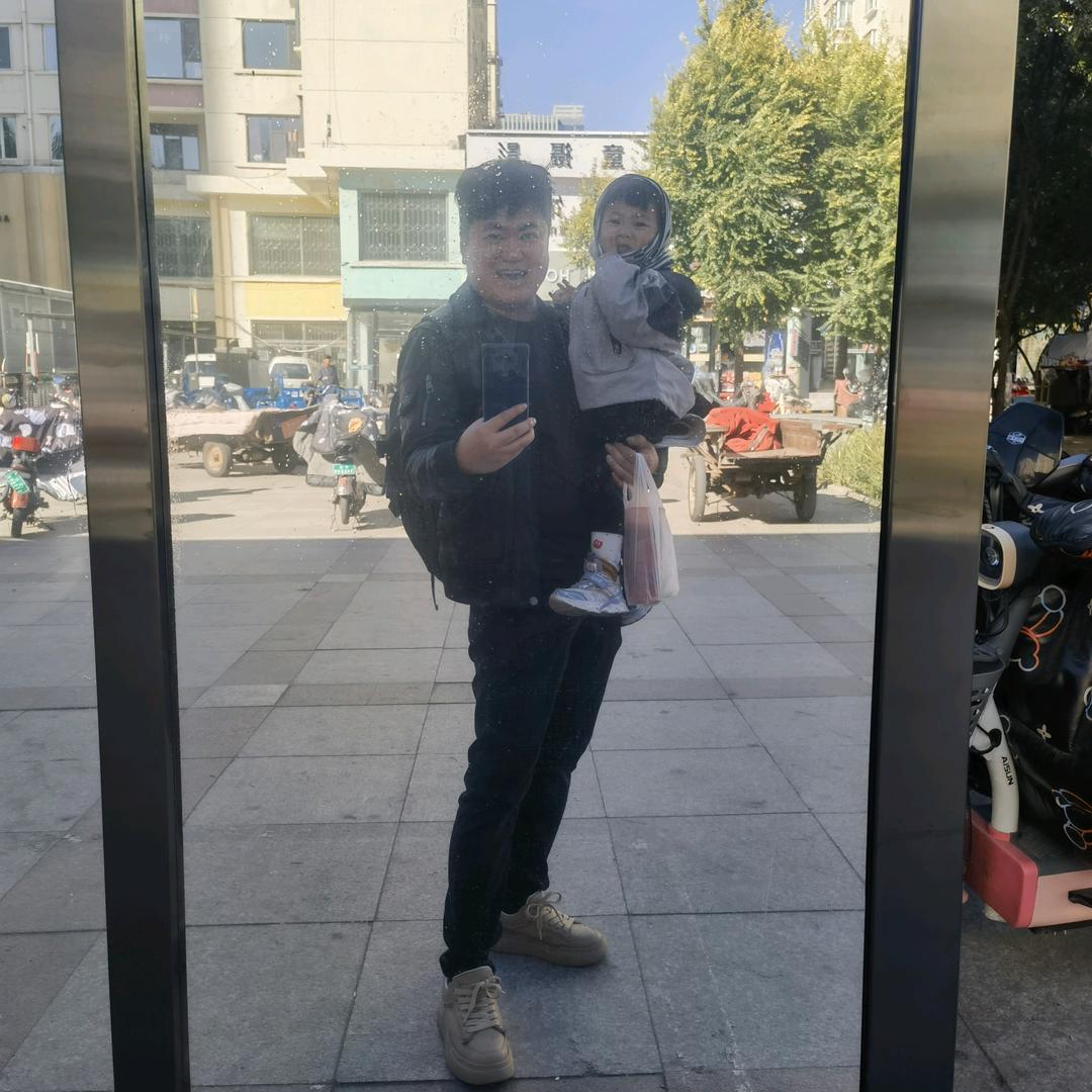 王沐阳和她的爸爸