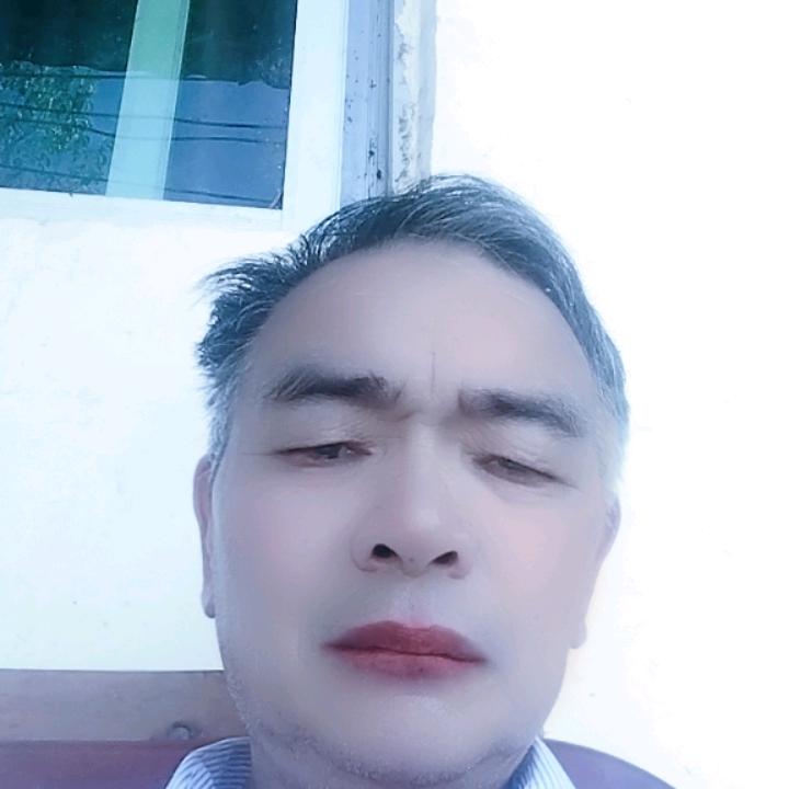 张日亮