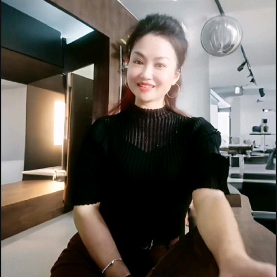 靓点服饰