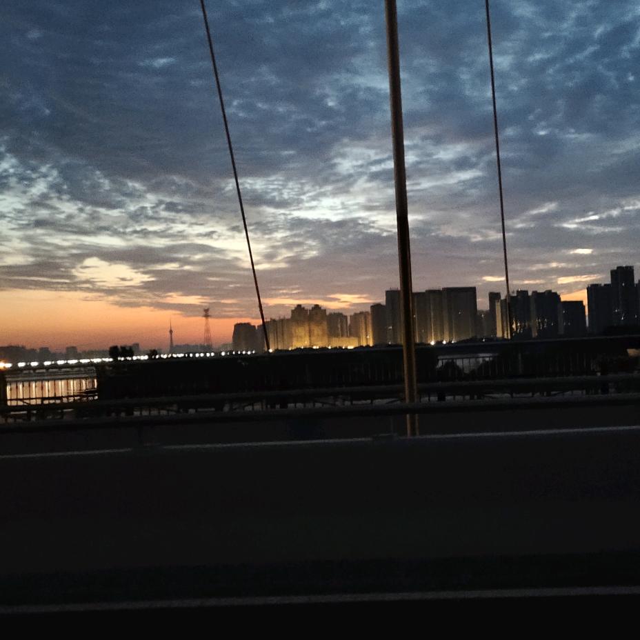 @宇