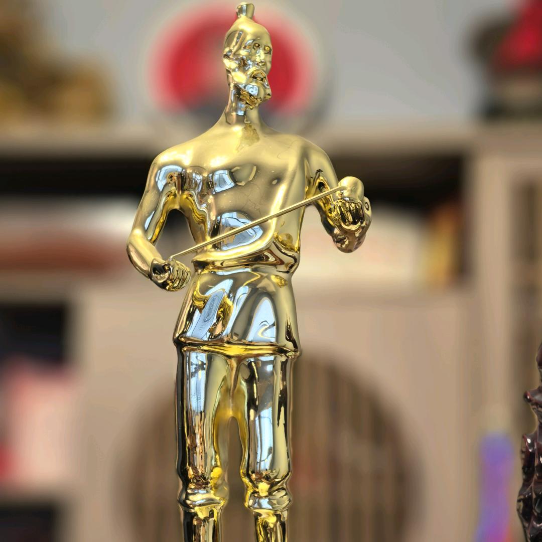 找回自己，谁能用你的名字？