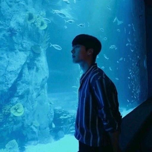위훈