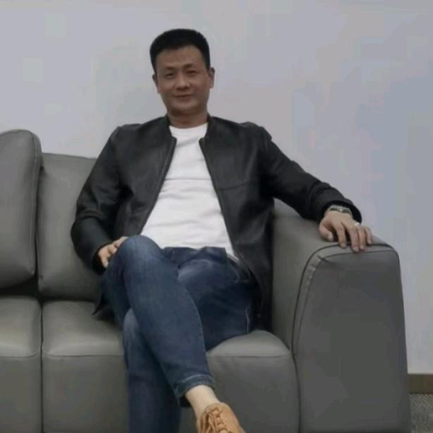 小眼睛