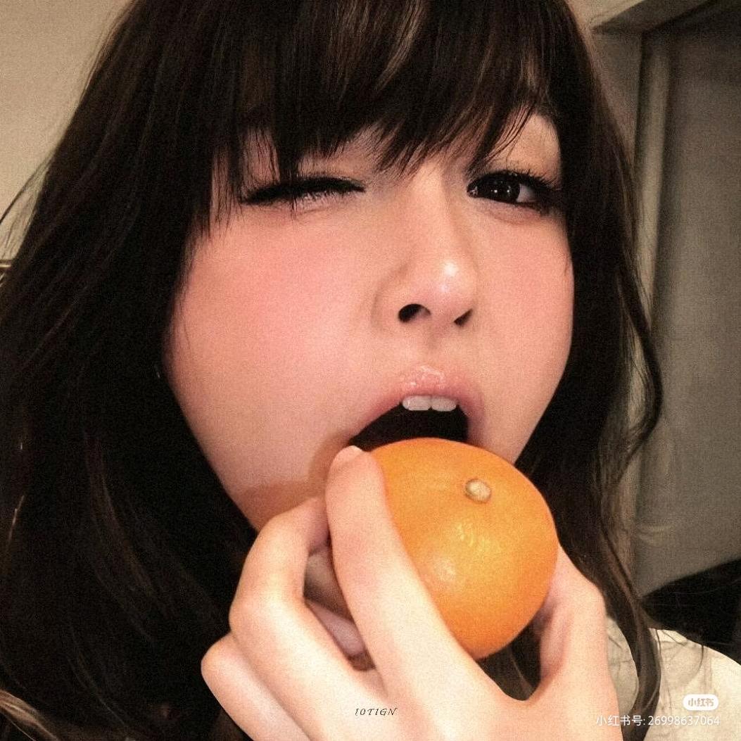 吃颗椰子🥥