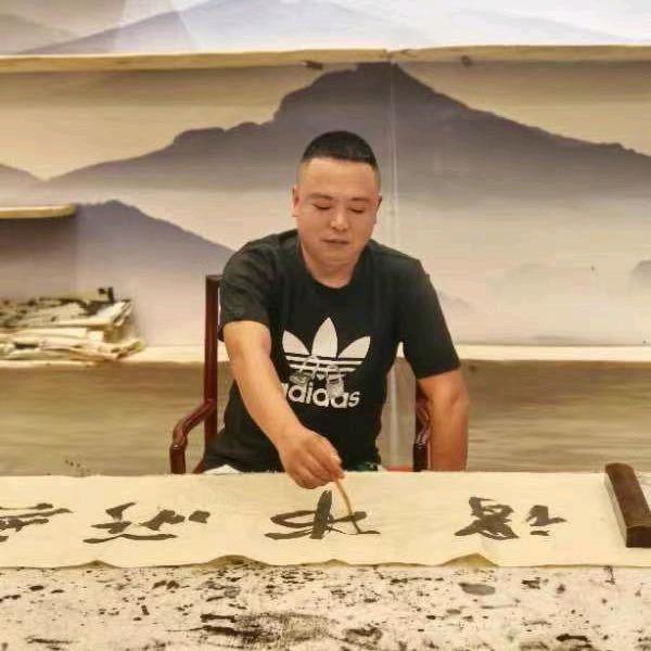 东哥潮流穿搭