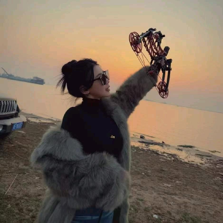 火猪体育（莱诺）小苏妹妹