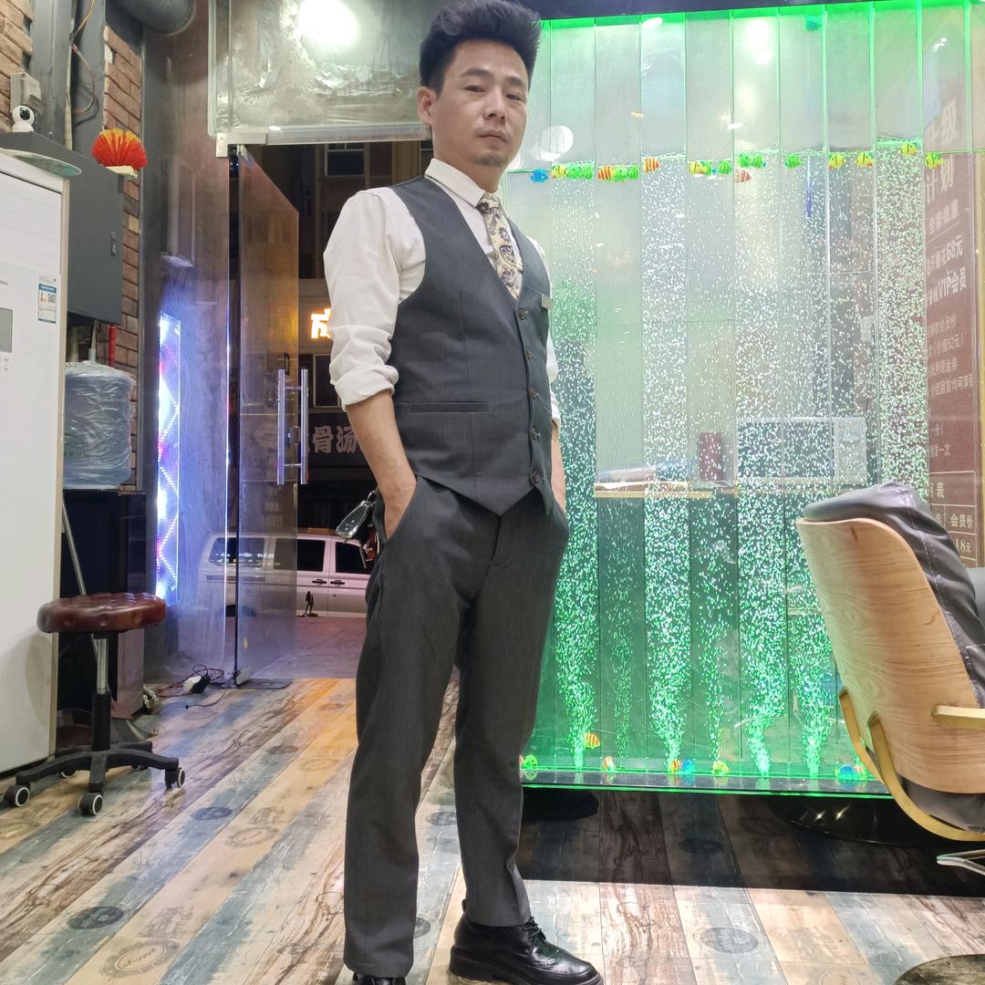 时尚先生美发店