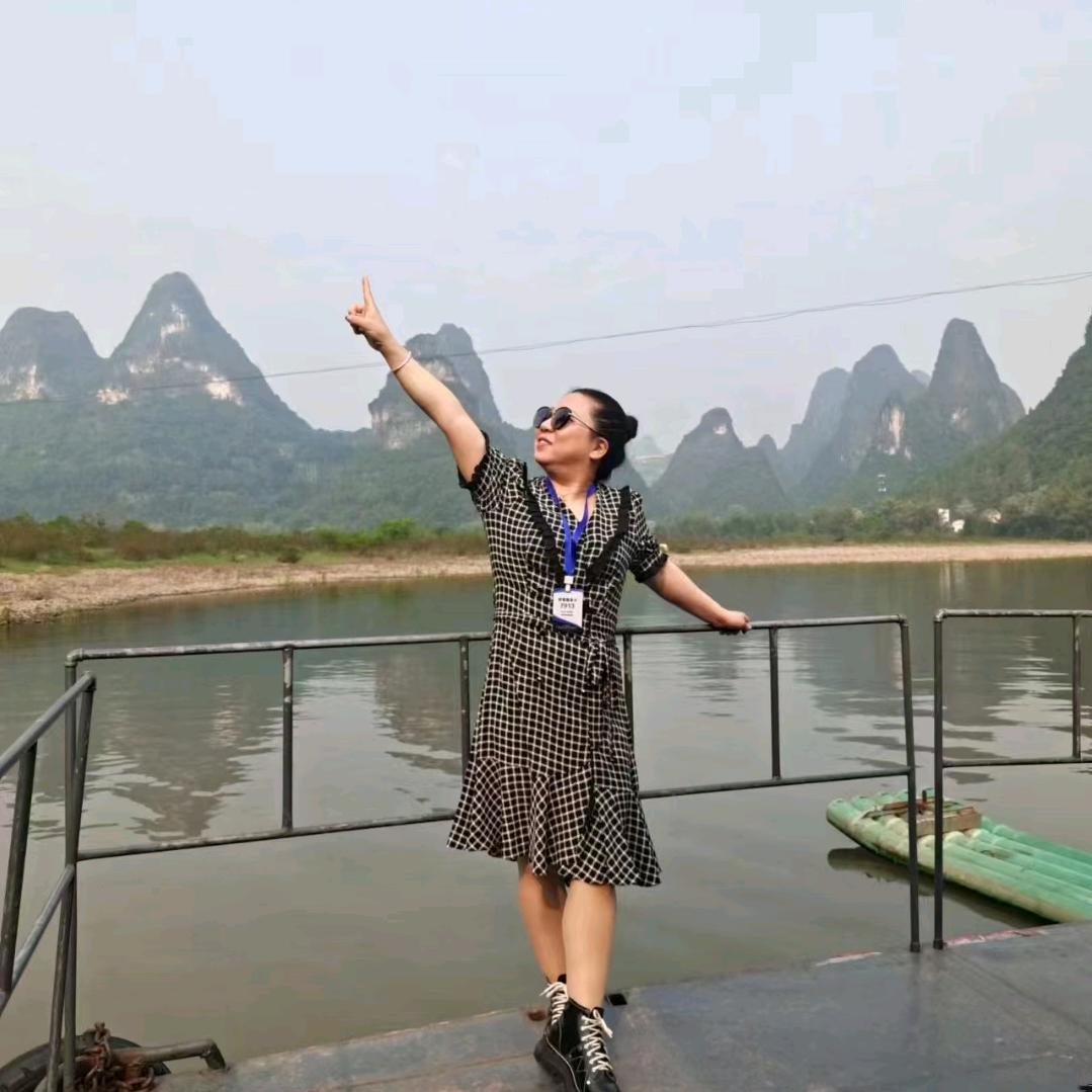 爱唱歌的🎤（彬彬）姐