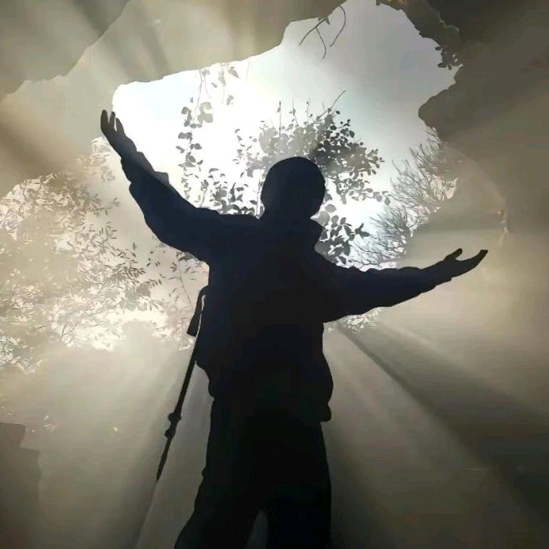 不会夸人的彩虹屁