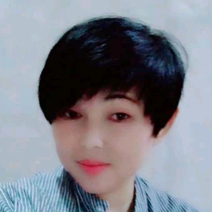 张素英