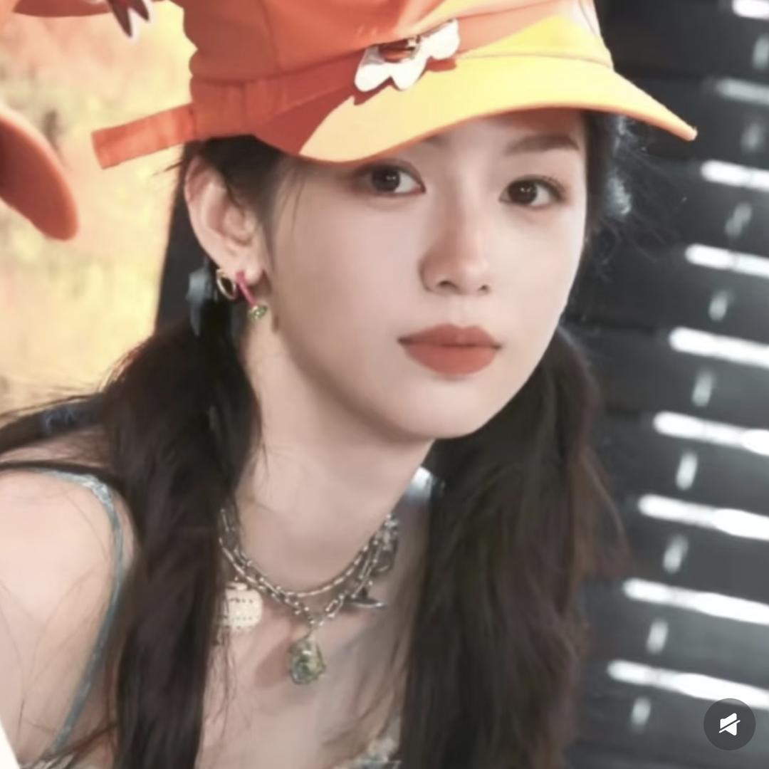 爱吃小蛋糕