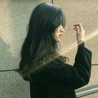 璐璐又饿了