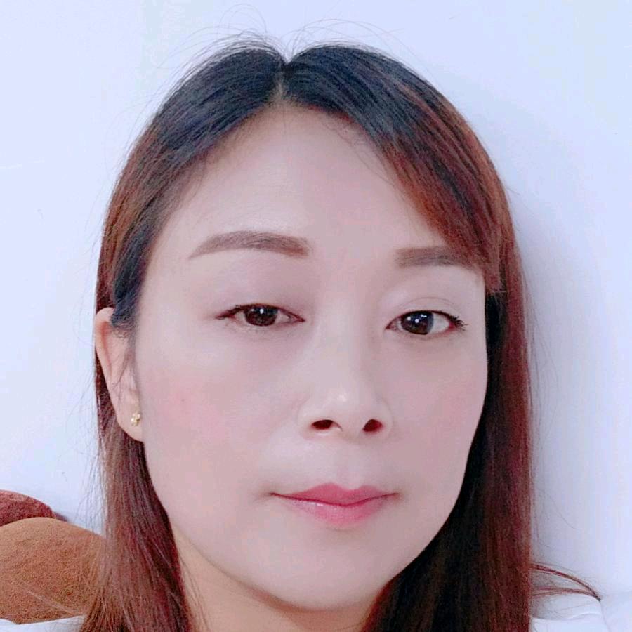 小君