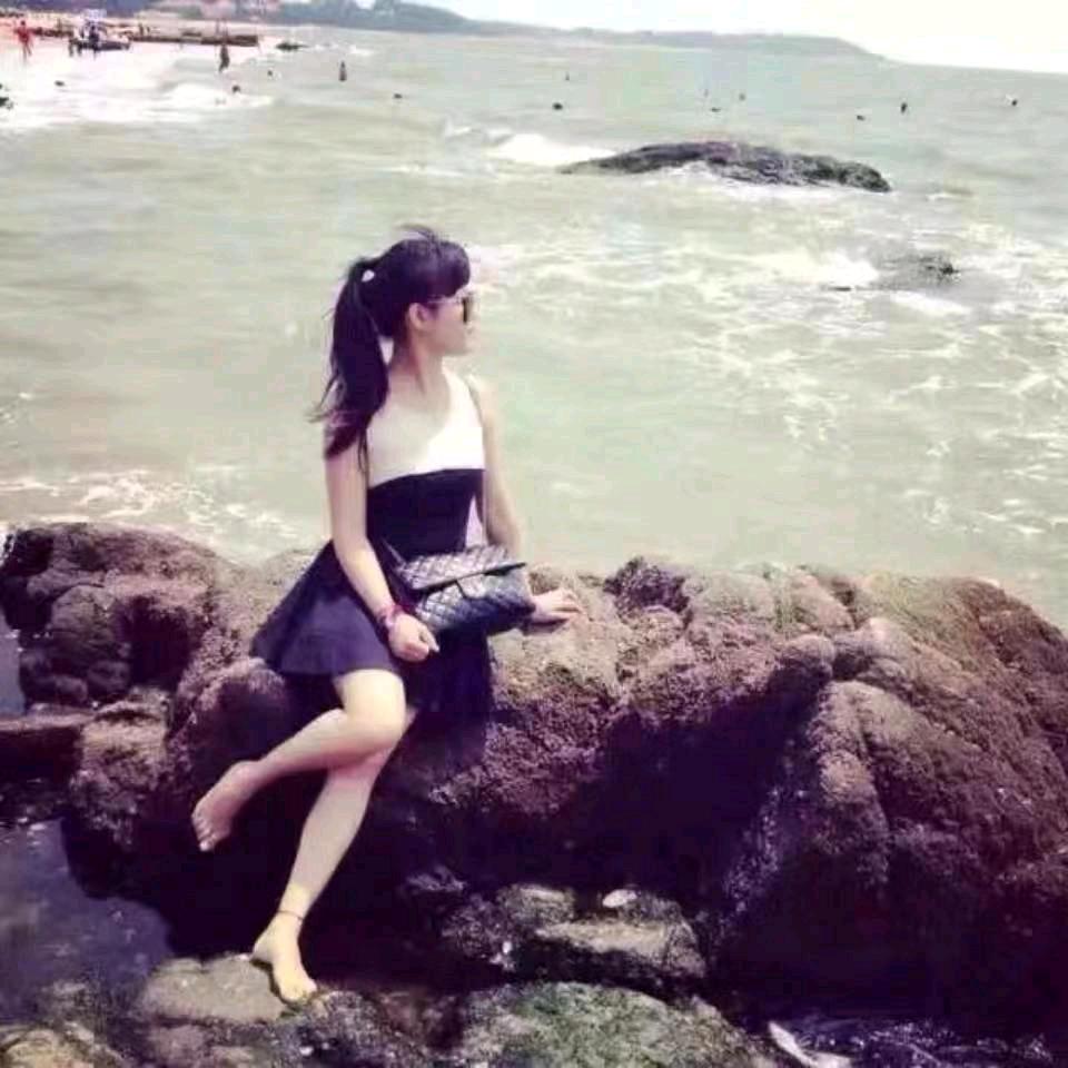 角丽谯🍬🍬🍬
