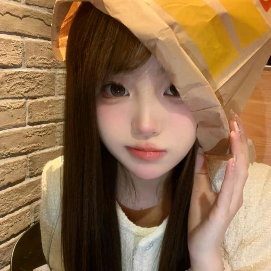 小鹿爱睡觉