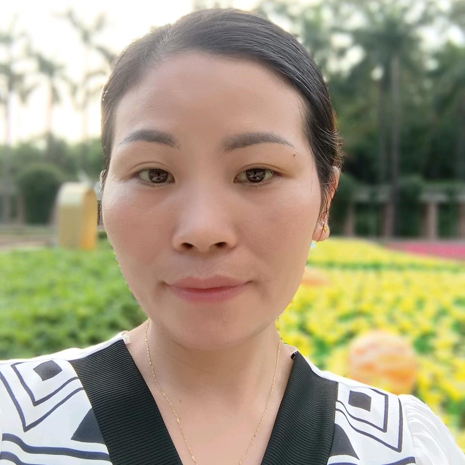 荣荣姐