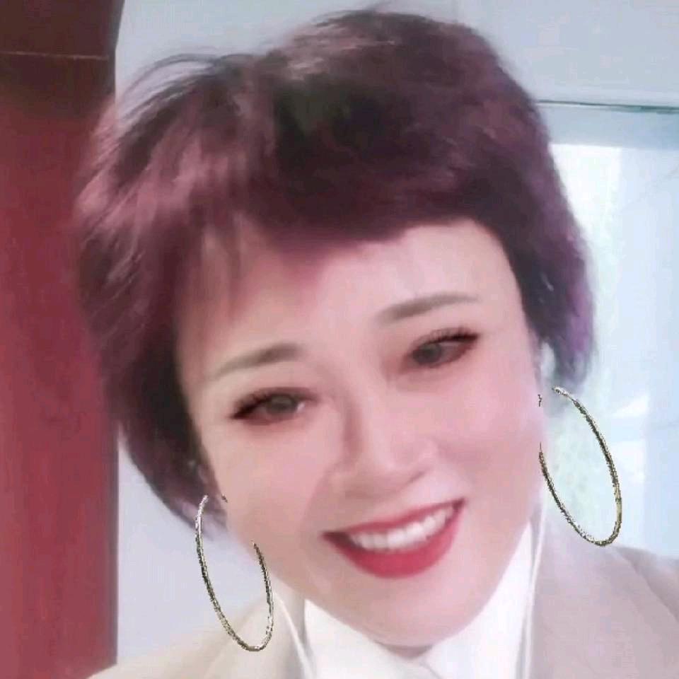 陈秀英