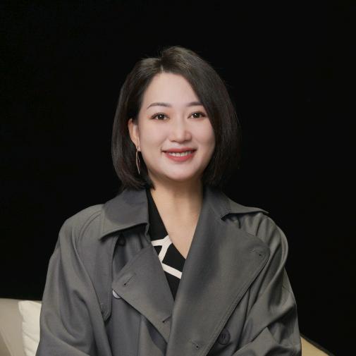 何丽娟讲性格