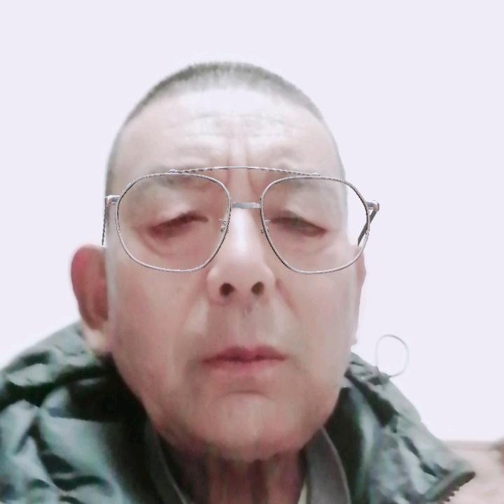 李