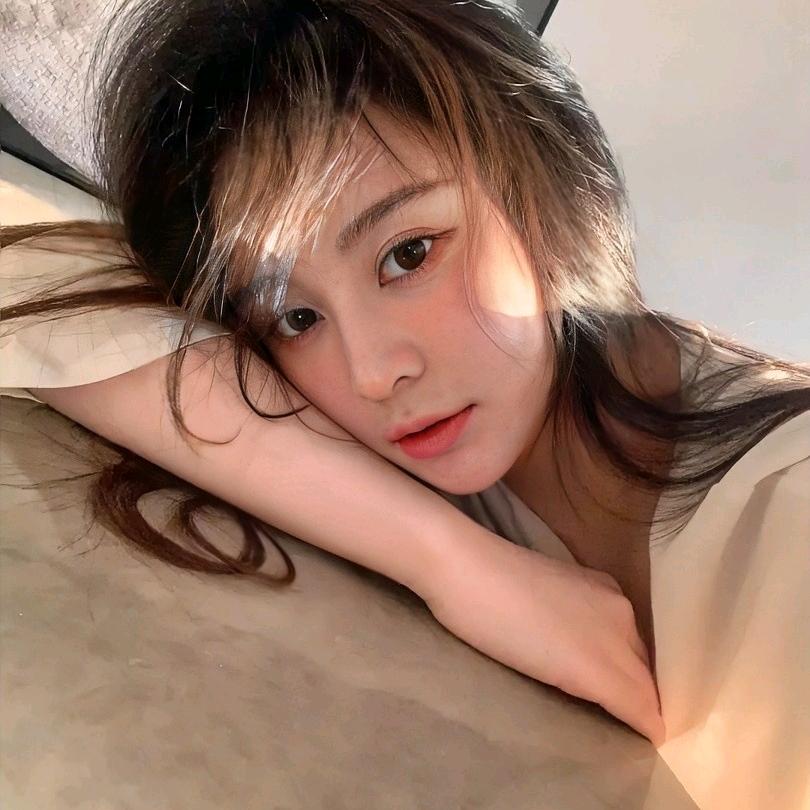 O泡果奶oo头像