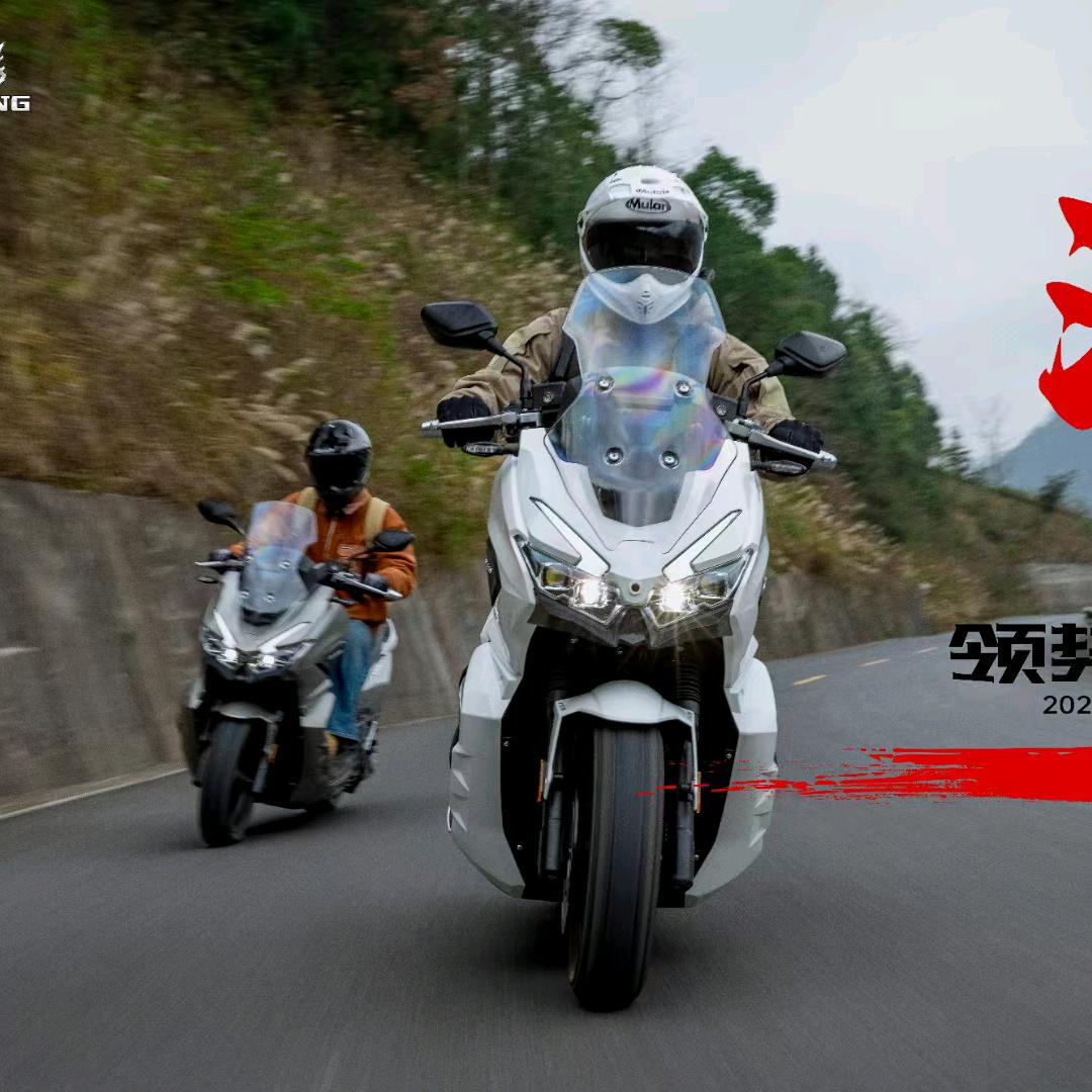 不骑摩托的阿Sir