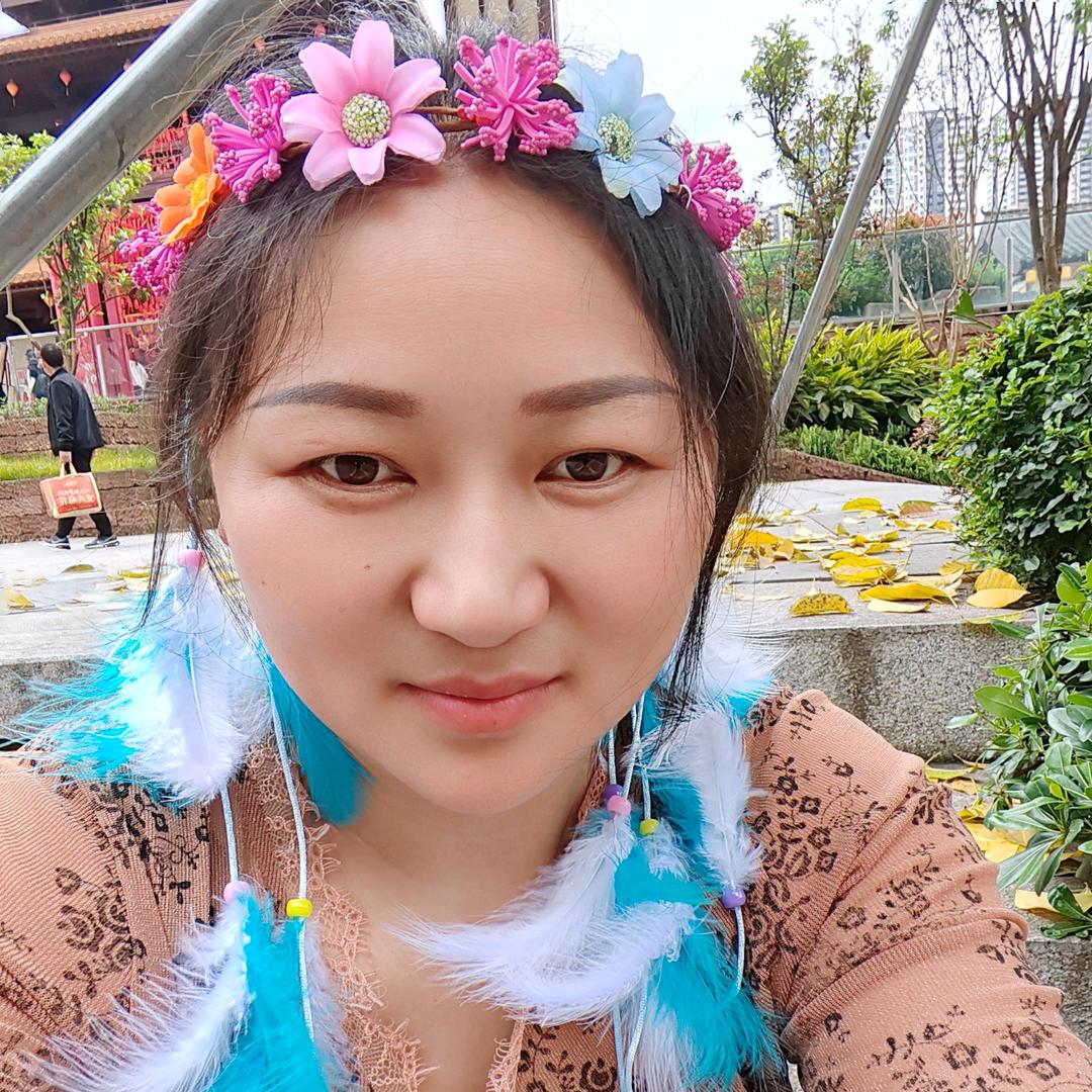 丽娃子每晚九点直播