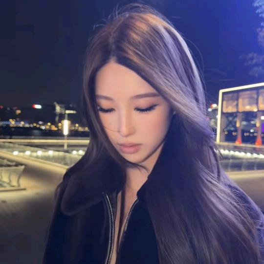 晚上带货主包别诱导我消费