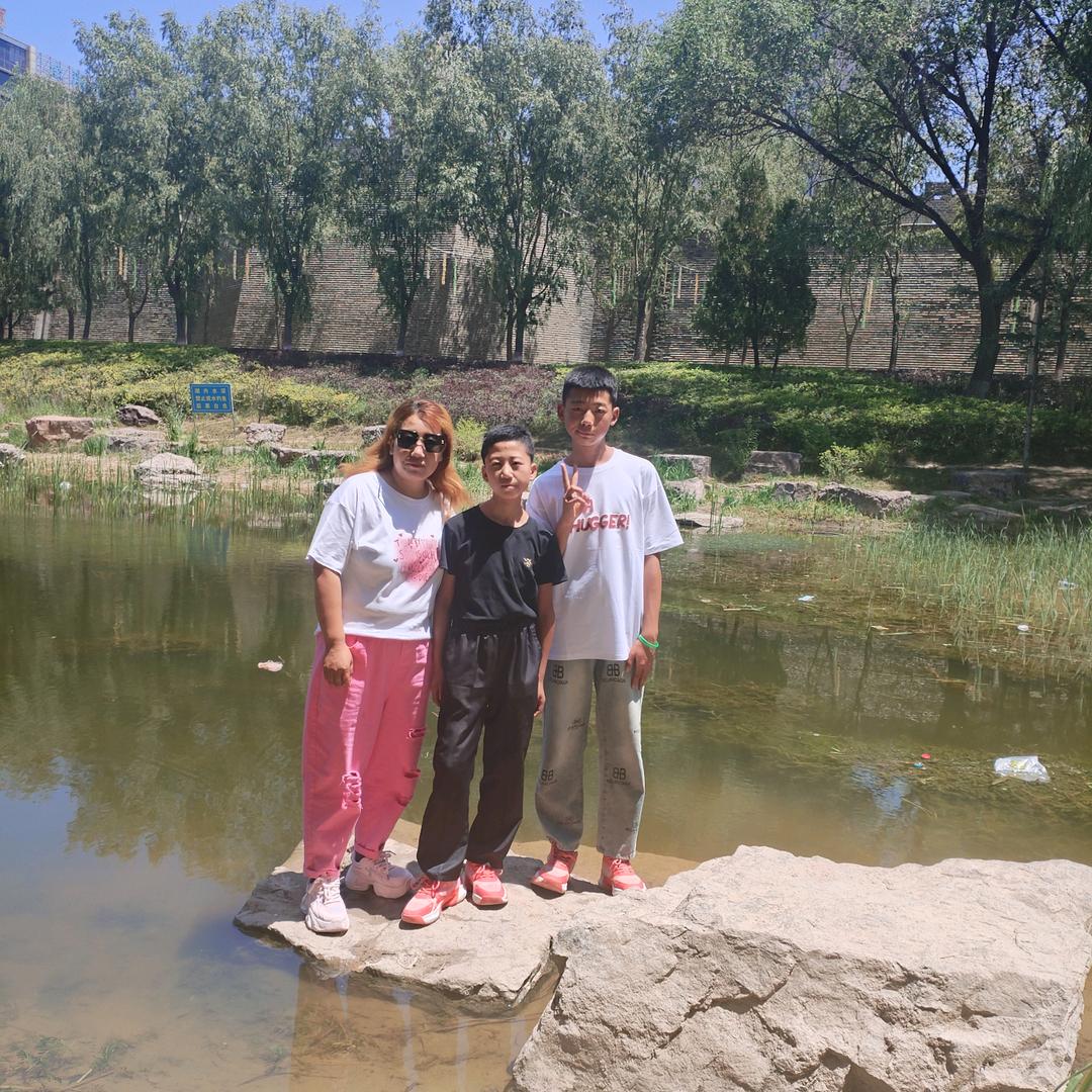 牵挂的你，我等着你。