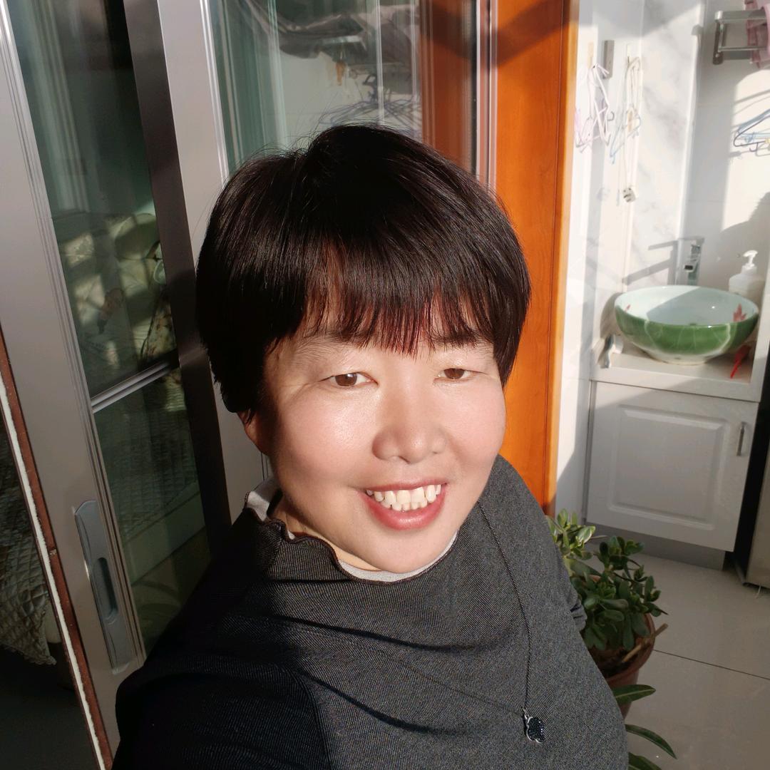 开心过好每一天🕊