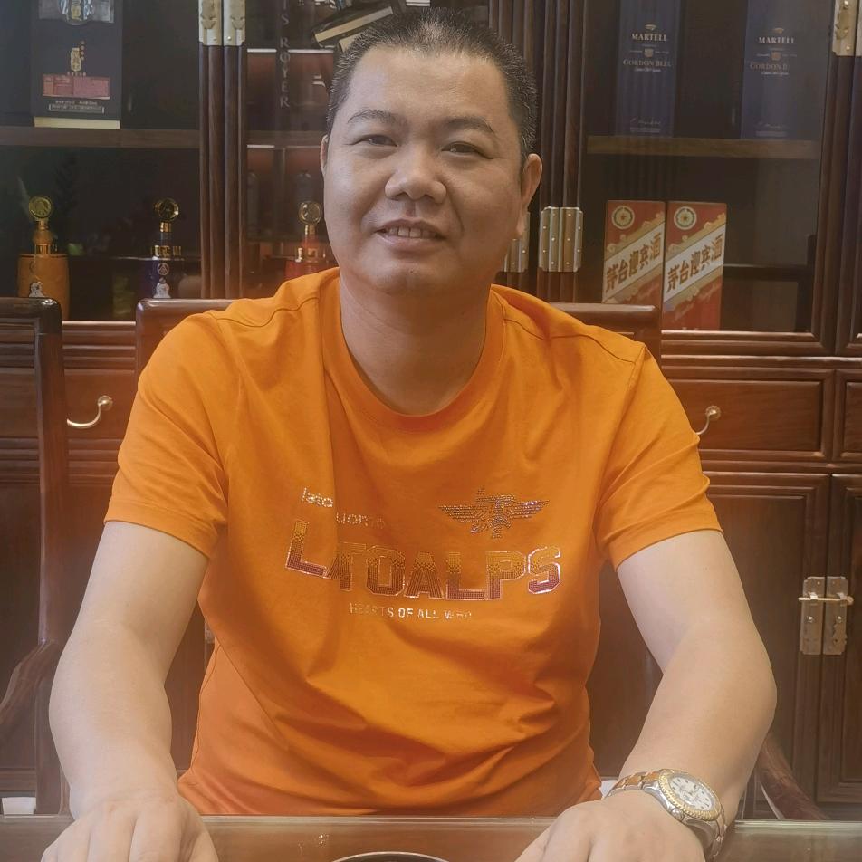 刘启新