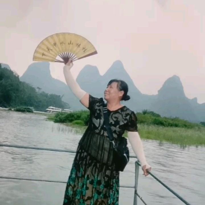 月亮我最美