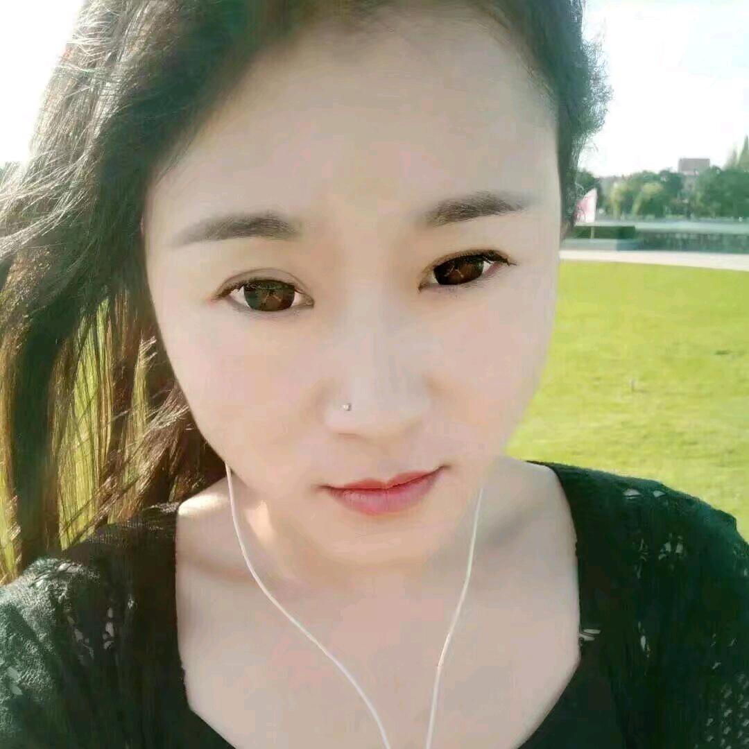 贾娟.