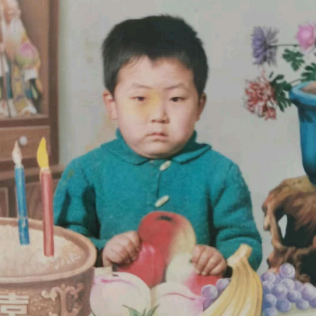 小何胖子要减肥