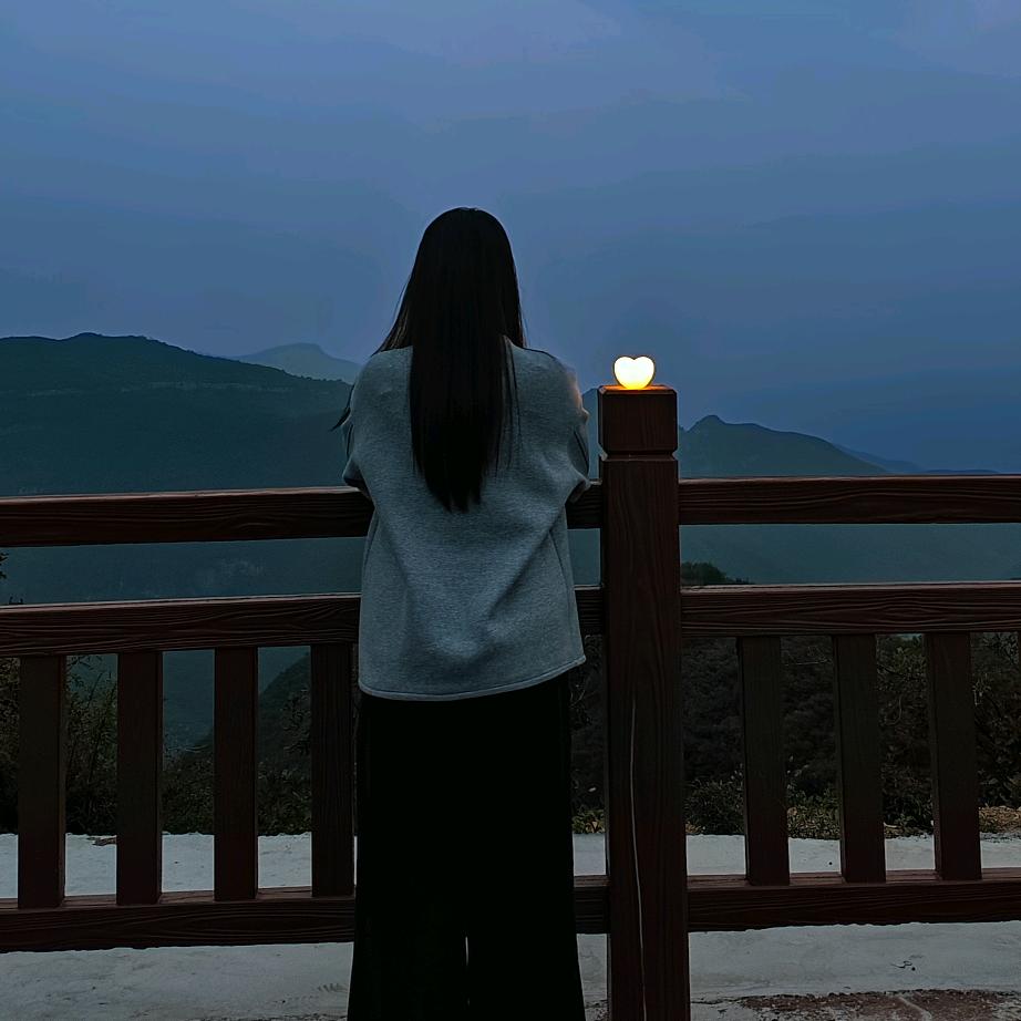 明明啦啦