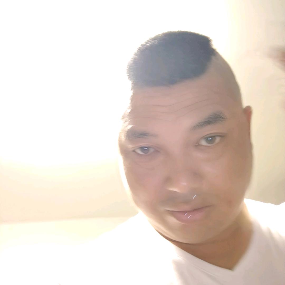 胡小林