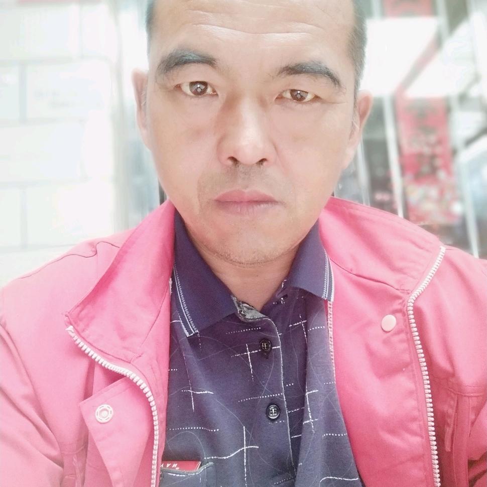 王云伟