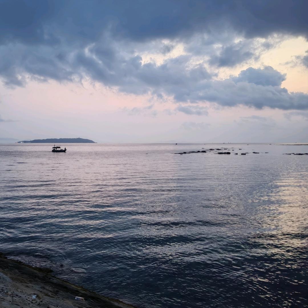 海风吹三亚