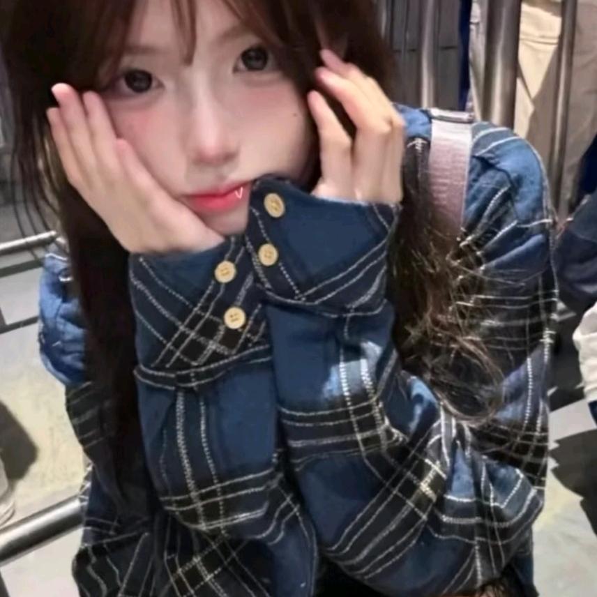 初念^