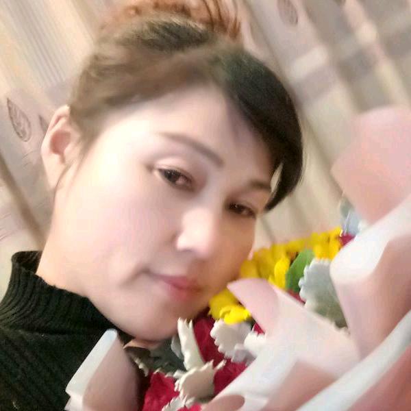 大 美女