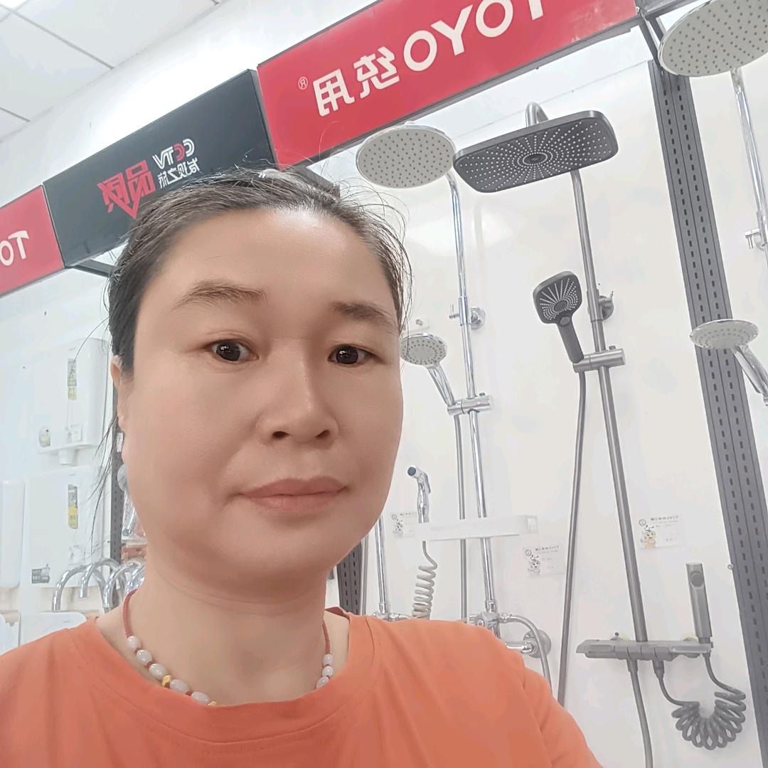 胡小小