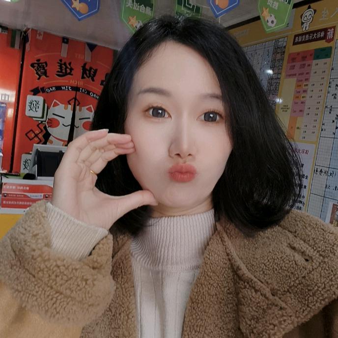 水瓶座丫头