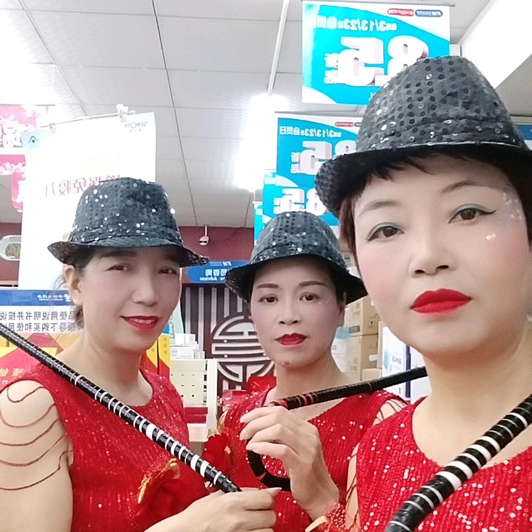 老阿姨1
