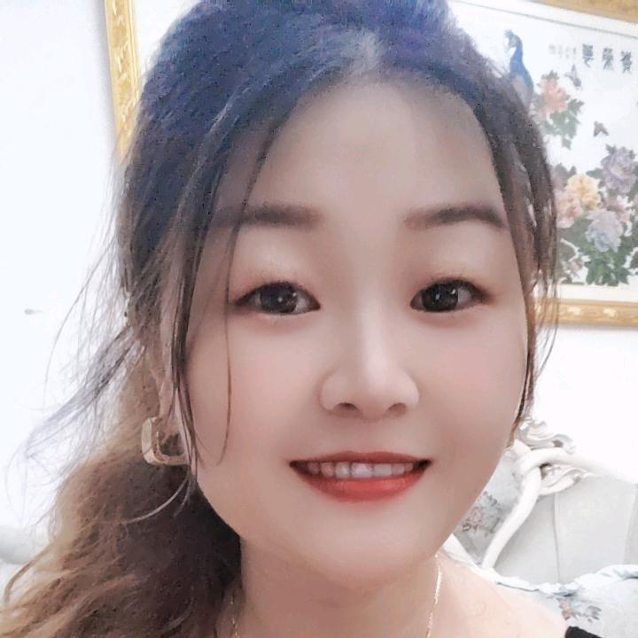 莫然