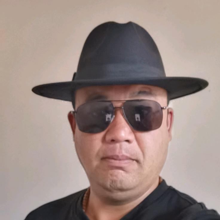 汉中略阳在拉萨卖板栗的小马哥