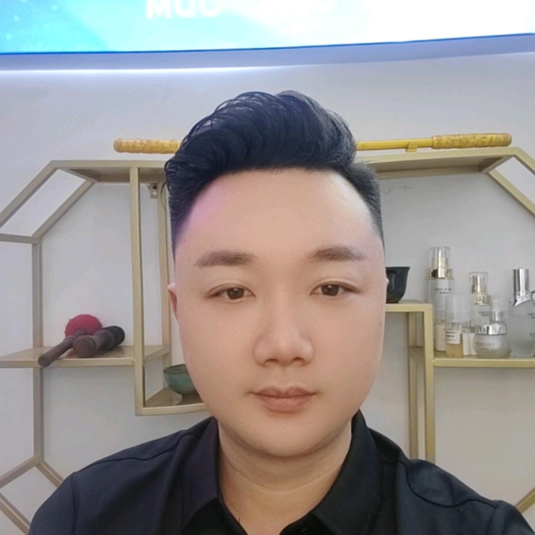 做疤的杨