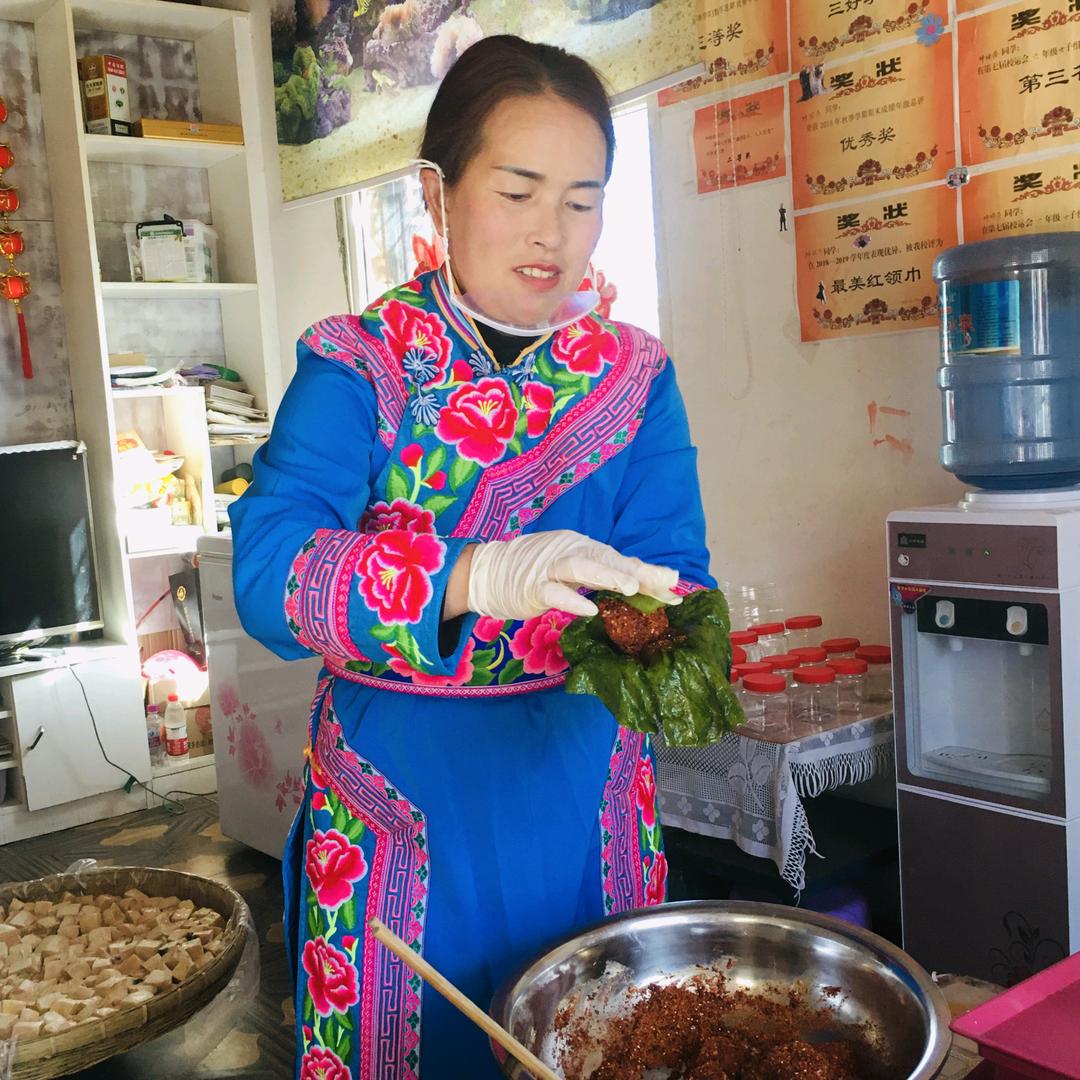 罗二姐手工红豆腐