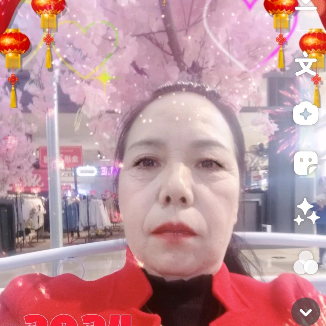 开朗的女人
